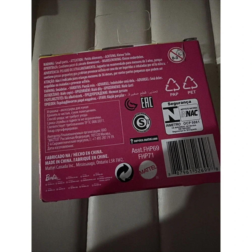 BARBIE, 2018 KITCHEN ITEMS...NEW...FHP71 Lot 2